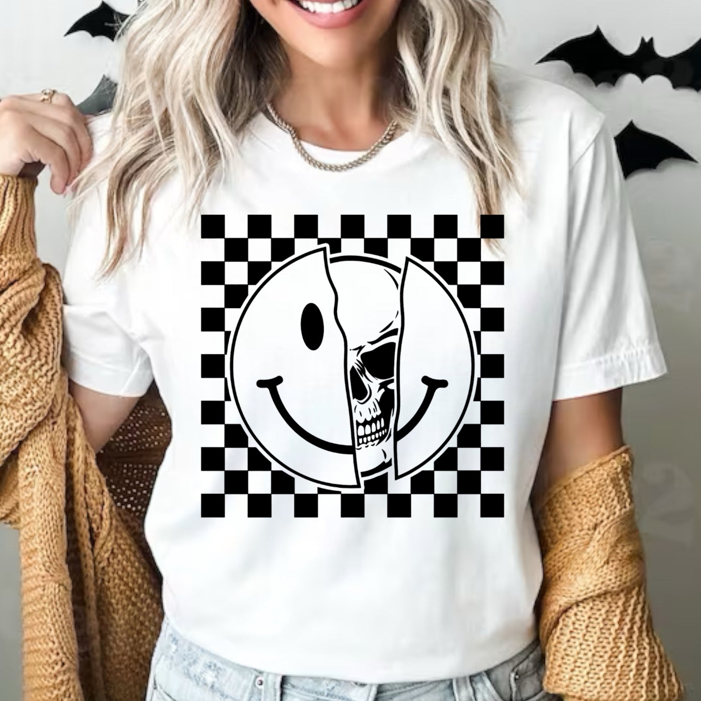 Smiley Skull Tee